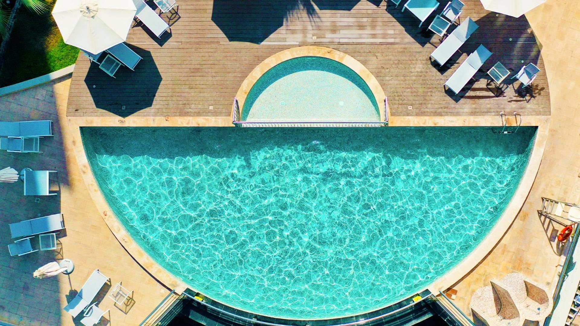 Signature Hotel Apartments And Spa Dubái Exterior foto