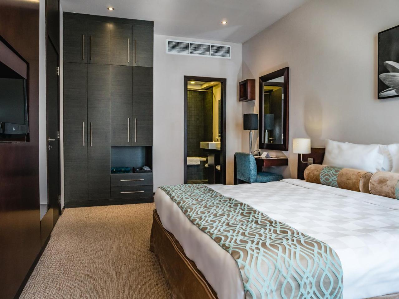Signature Hotel Apartments And Spa Dubái Exterior foto